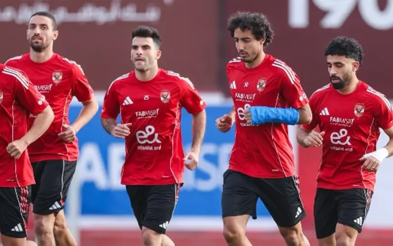 موقف كوكا وبن شرقي.. قائمة إصابات الأهلي قبل مواجهة بيراميدز الحاسمة